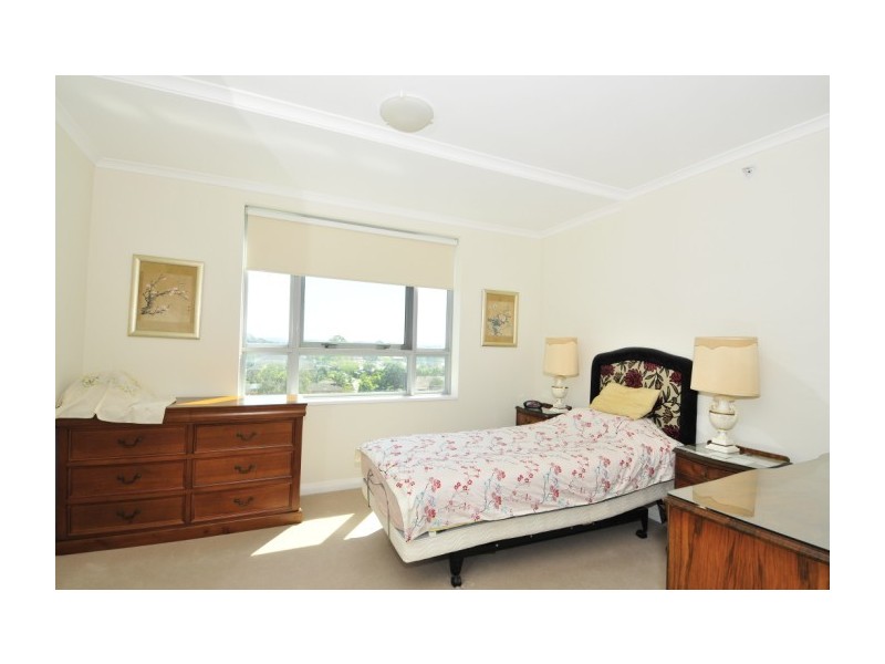 1101/2B Help Street, Chatswood NSW 2067