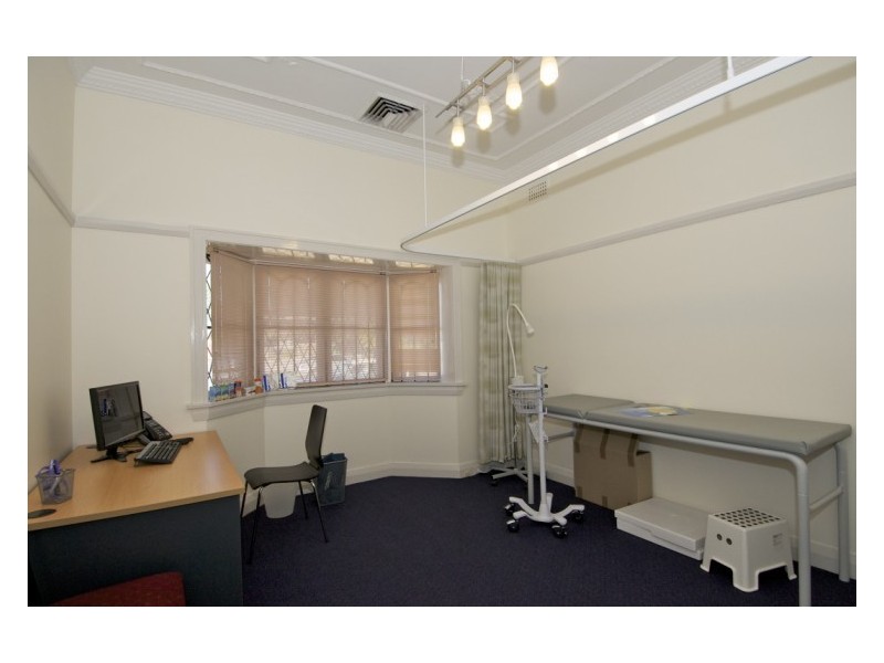 9 Trelawney, Eastwood NSW 2122