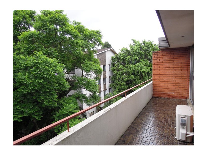 18/381 Mowbray Road, Chatswood NSW 2067