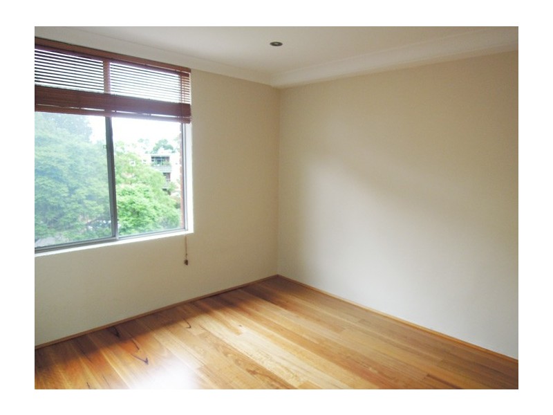 18/381 Mowbray Road, Chatswood NSW 2067