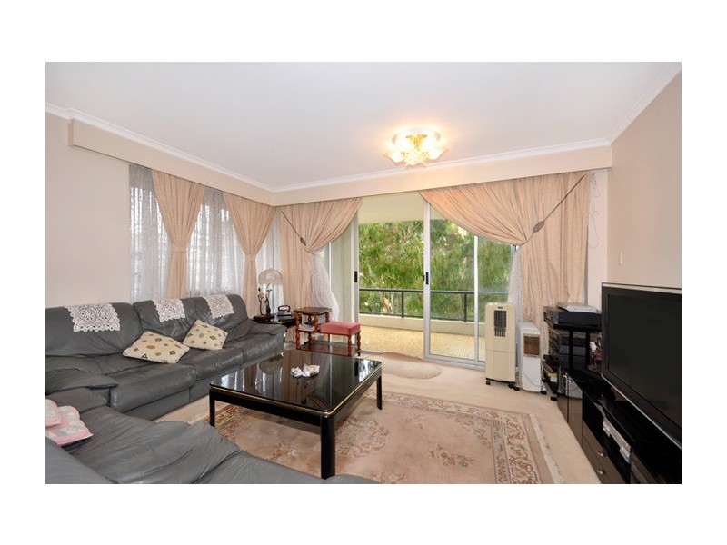 55/2 Parkside Lane, Chatswood NSW 2067