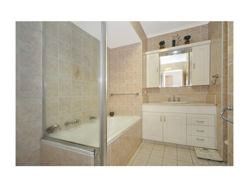 55/2 Parkside Lane, Chatswood NSW 2067