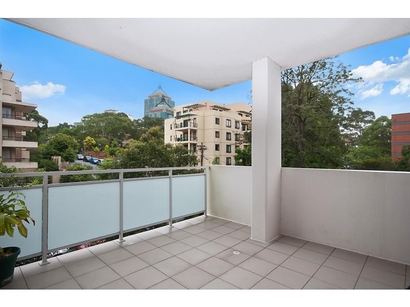 26/14 Freeman Road, Chatswood NSW 2067