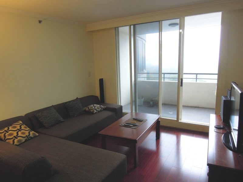 126/14 Brown Street, Chatswood NSW 2067