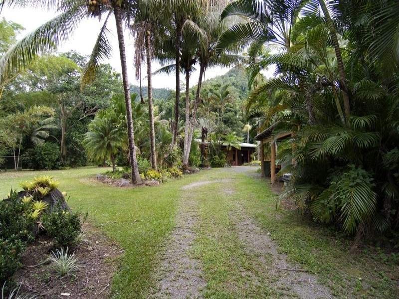 Lot 9 Zanzoo Close, Redlynch QLD 4870