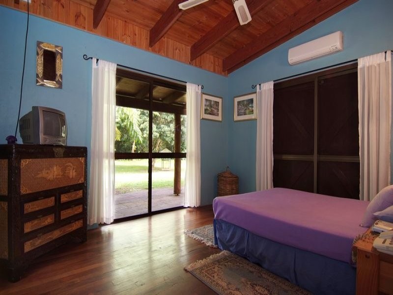 Lot 9 Zanzoo Close, Redlynch QLD 4870