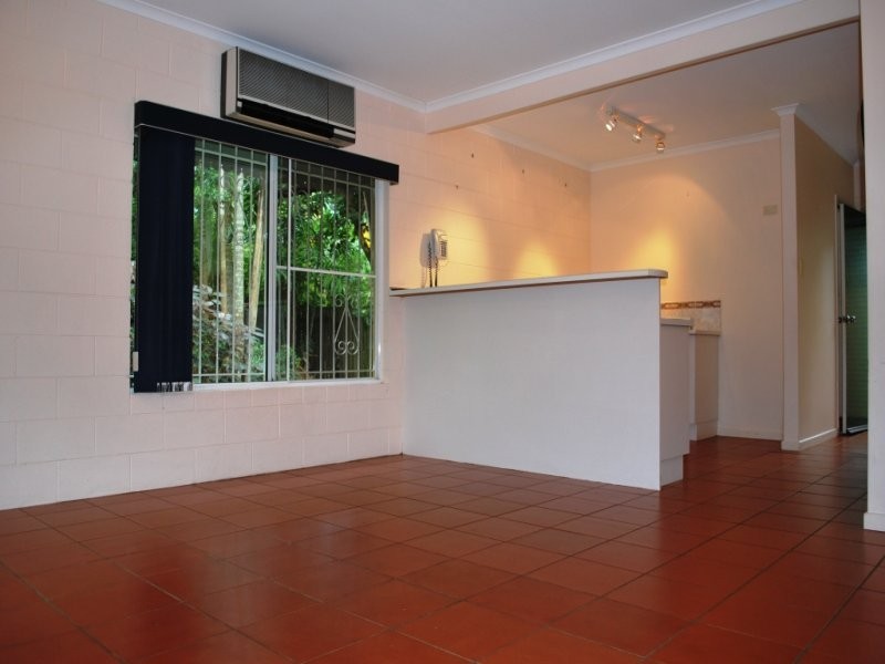 9/3 Tenni Street, Redlynch QLD 4870