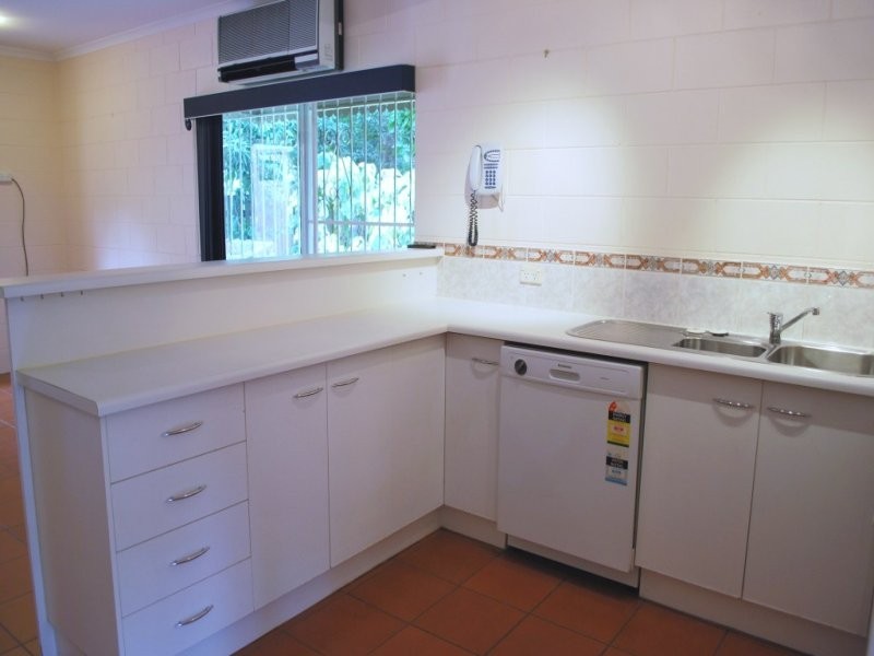 9/3 Tenni Street, Redlynch QLD 4870