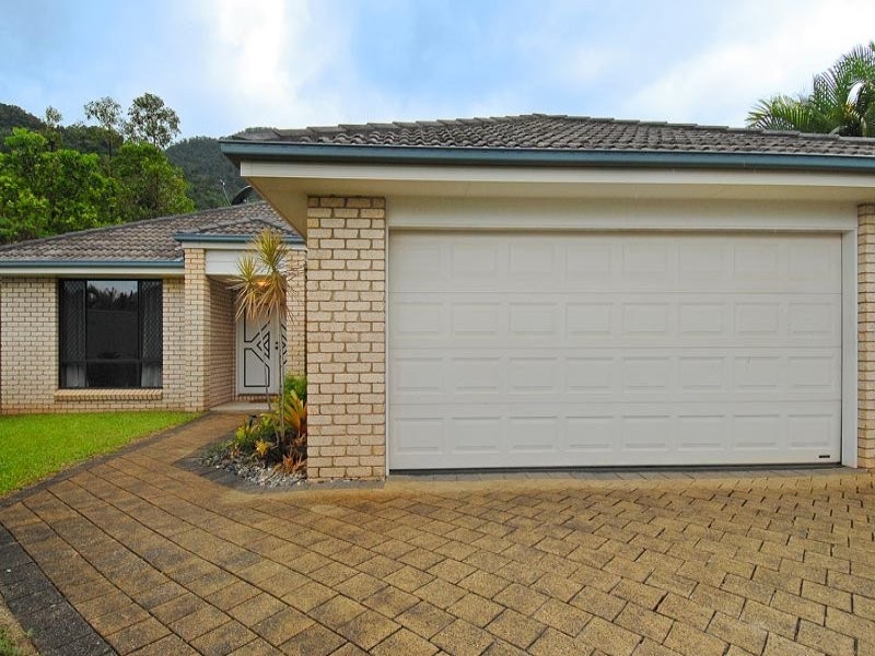 3 Ben Bolt Close, Redlynch QLD 4870