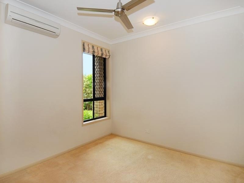 3 Ben Bolt Close, Redlynch QLD 4870