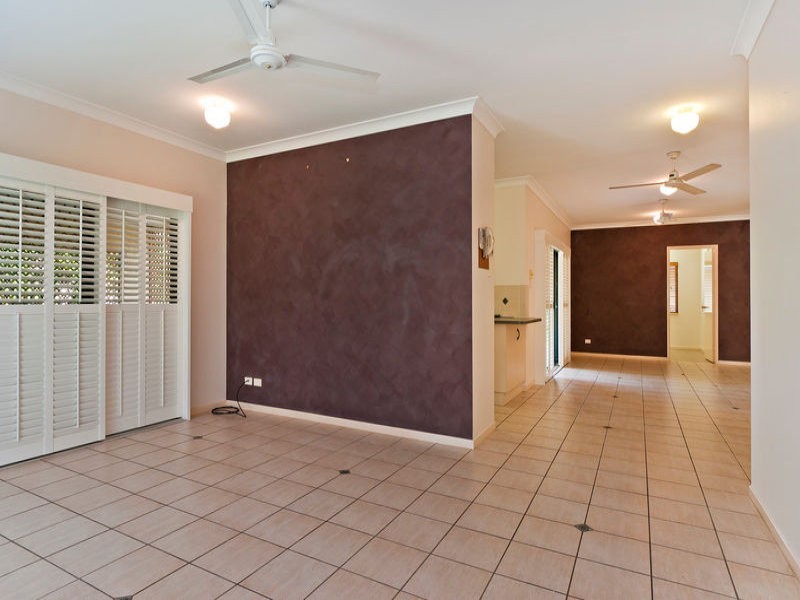 2 Sugar Glider Close, Kamerunga QLD 4870