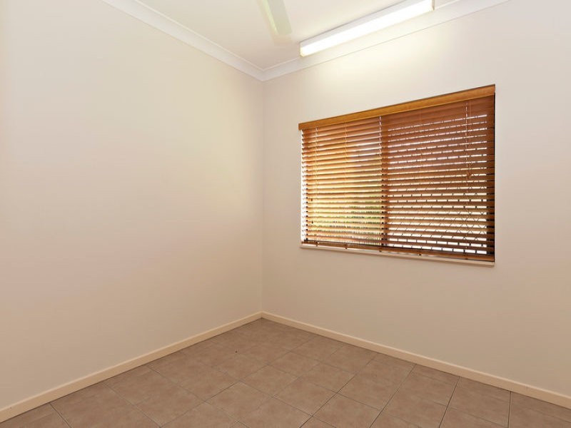 2 Sugar Glider Close, Kamerunga QLD 4870