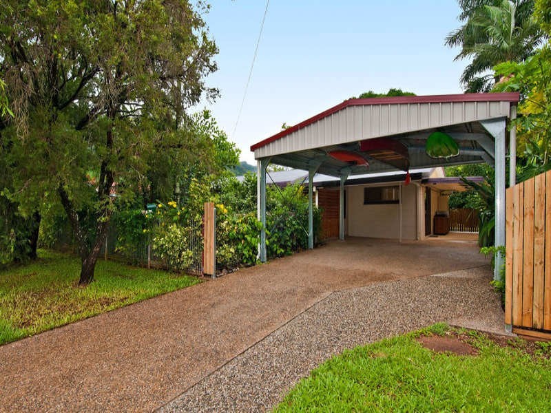 13 Norilla Close, Caravonica QLD 4878