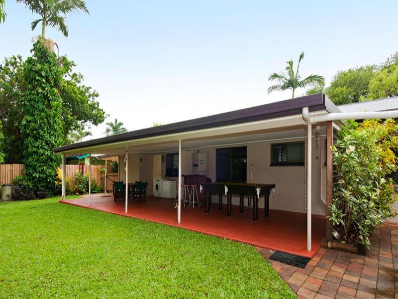 13 Norilla Close, Caravonica QLD 4878