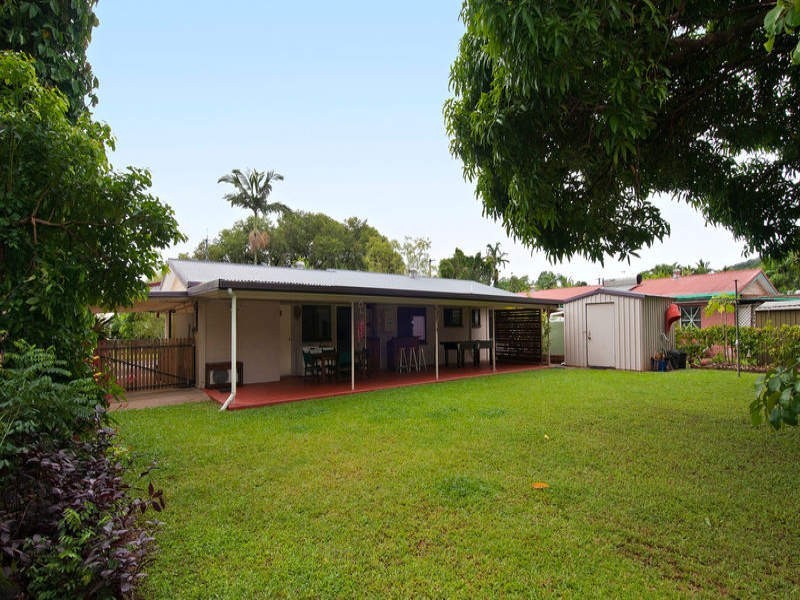 13 Norilla Close, Caravonica QLD 4878
