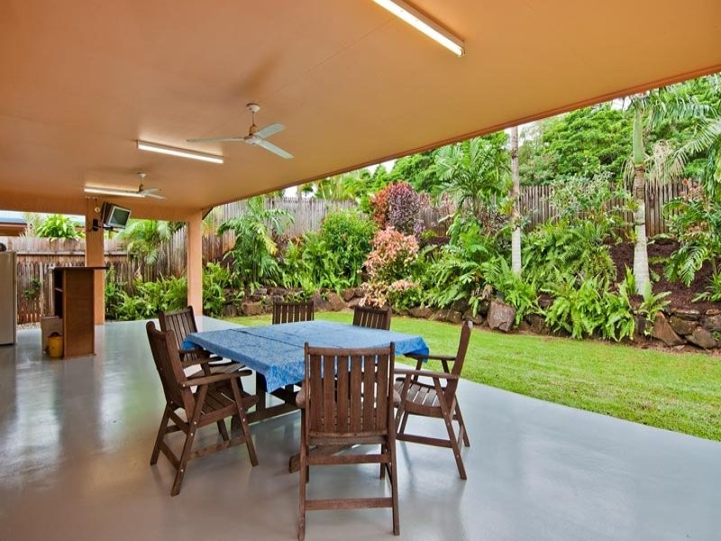 37 Pilosa Street, Redlynch QLD 4870