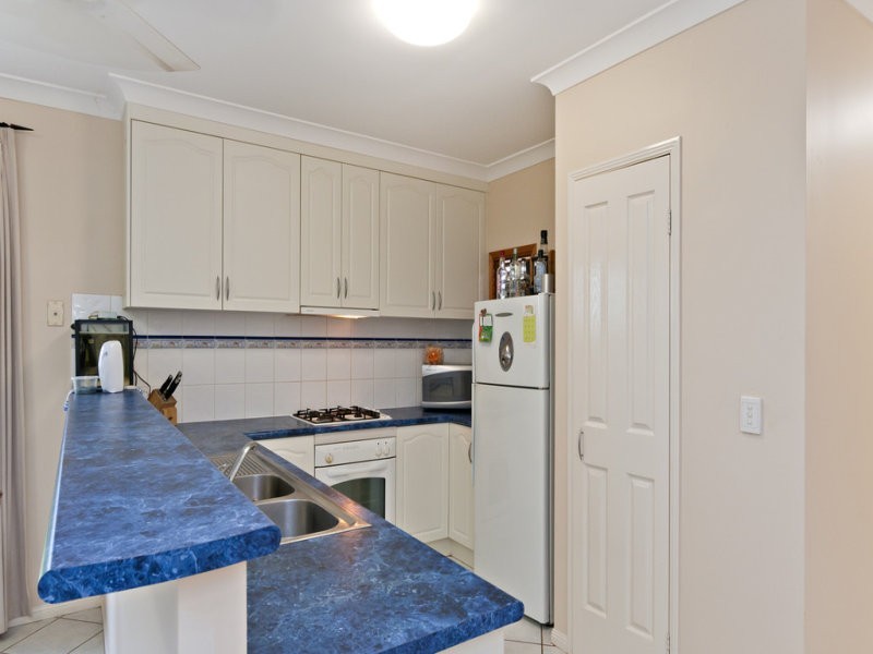 42 Pilosa Street, Redlynch QLD 4870