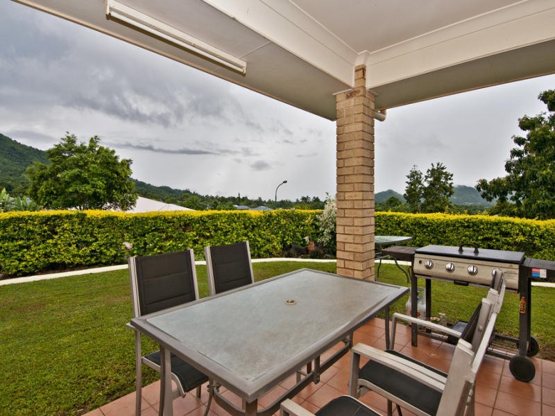 42 Pilosa Street, Redlynch QLD 4870