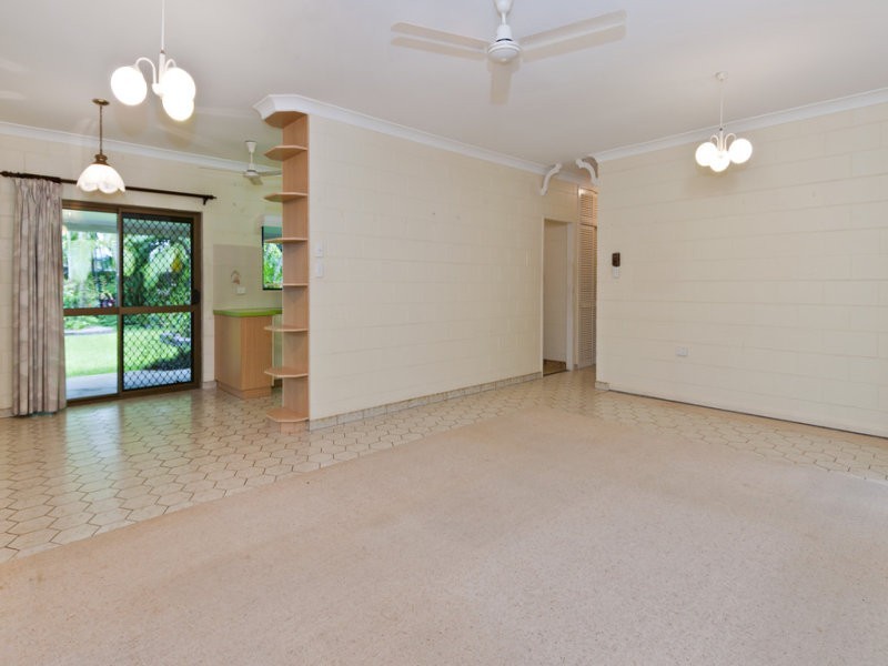 13 Caribbean Street, Holloways Beach QLD 4878