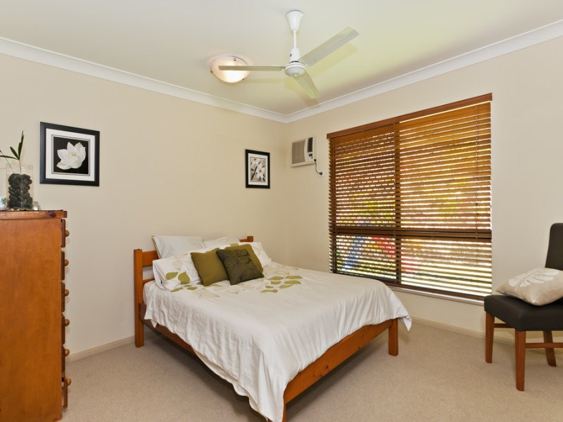 65 William Hickey Street, Redlynch QLD 4870