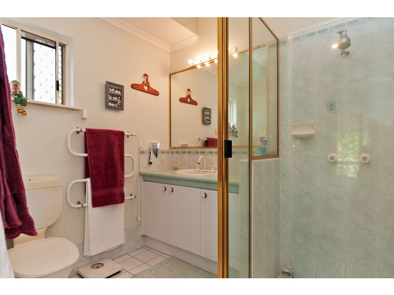 7 Mistletoe Close, Kamerunga QLD 4870