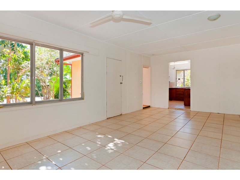 23 Daphne Street, Redlynch QLD 4870