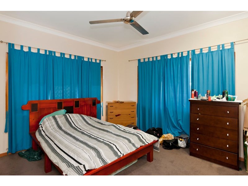 18 Toona Terrace, Redlynch QLD 4870