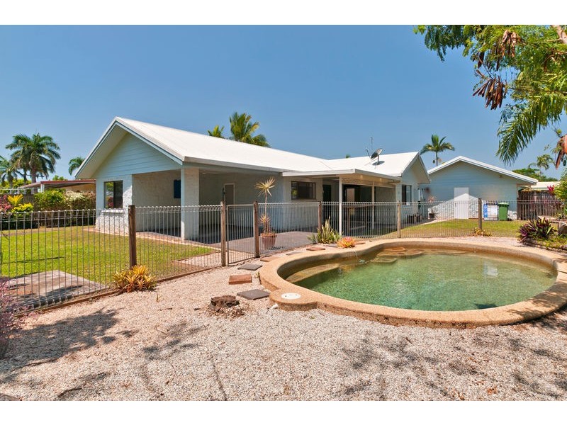 23 Kalyan Close, Caravonica QLD 4878