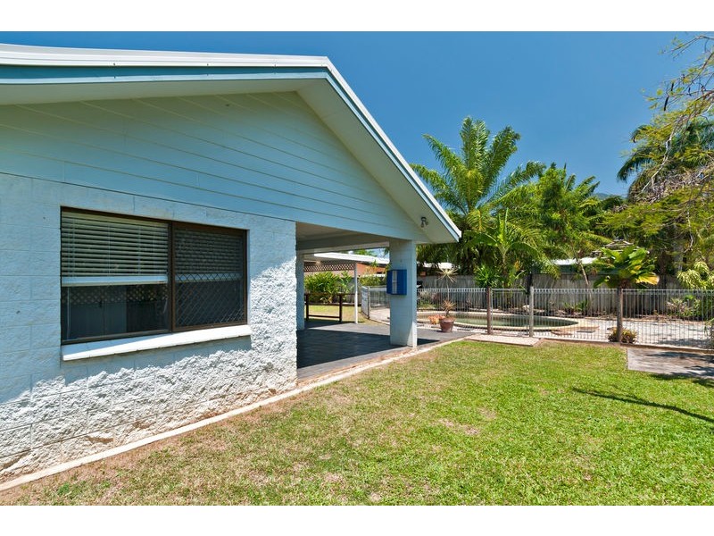 23 Kalyan Close, Caravonica QLD 4878