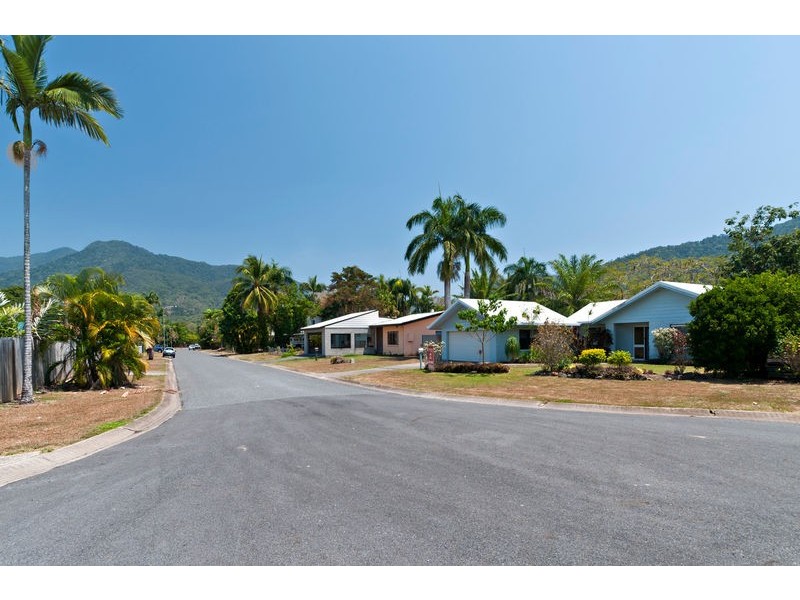 23 Kalyan Close, Caravonica QLD 4878