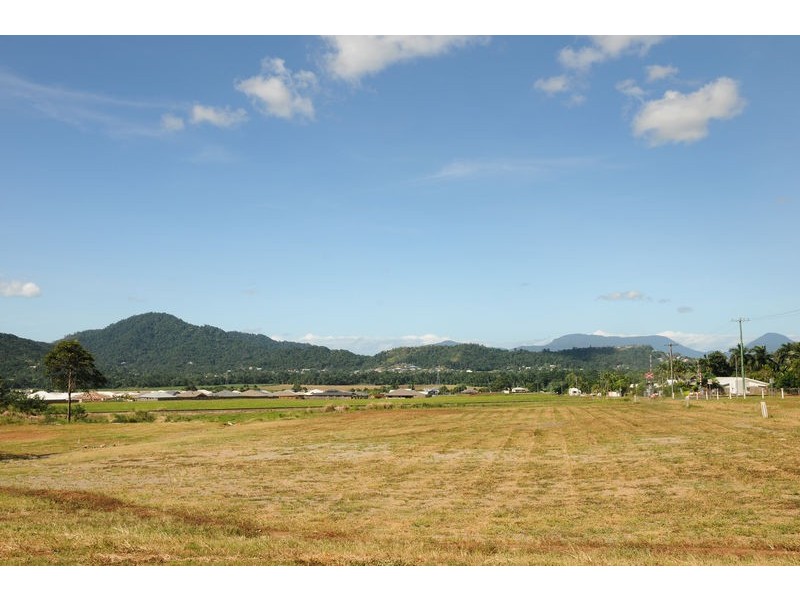 Lot 9, 1 Shaws Road, Redlynch QLD 4870