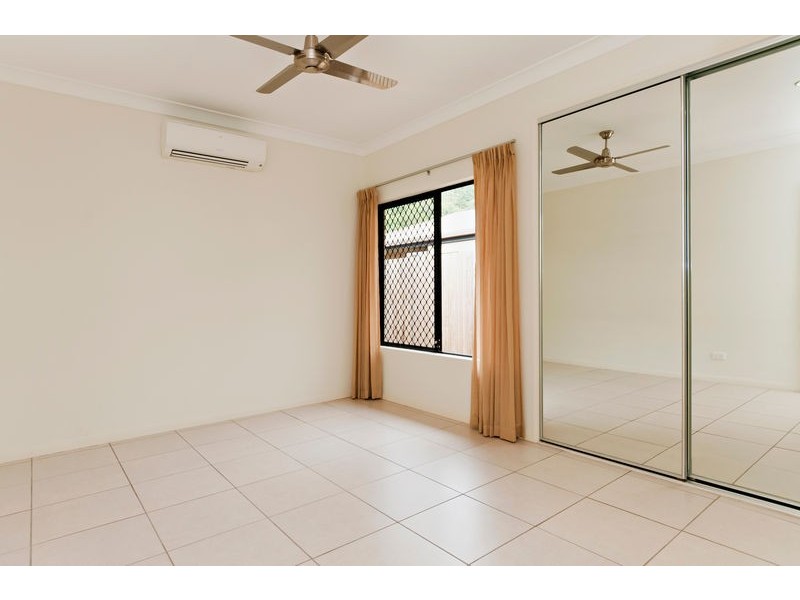 11 Davidson Close, Redlynch QLD 4870