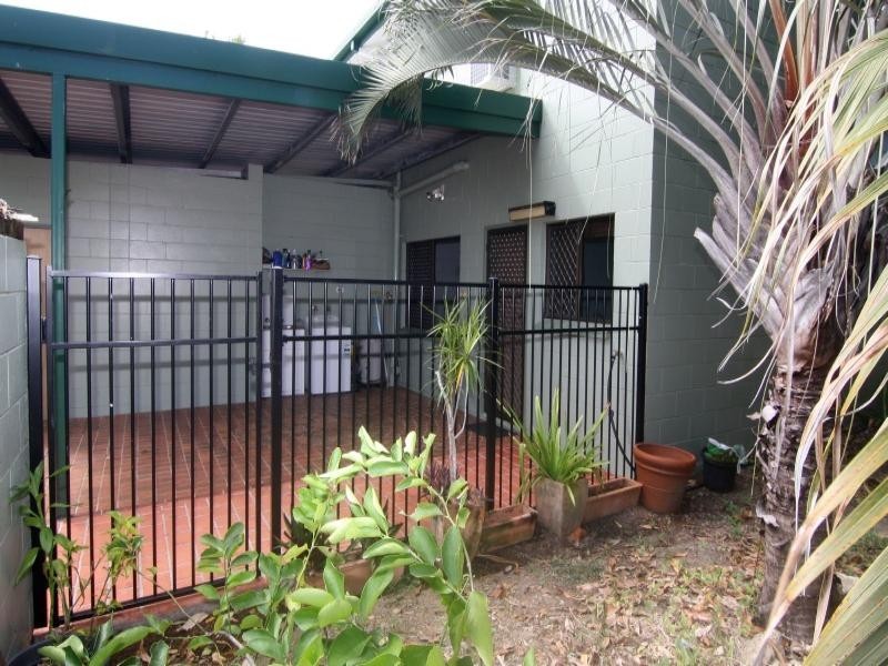 16/25 Hibiscus (Cnr Poinciana & Pandanus), Holloways Beach QLD 4878