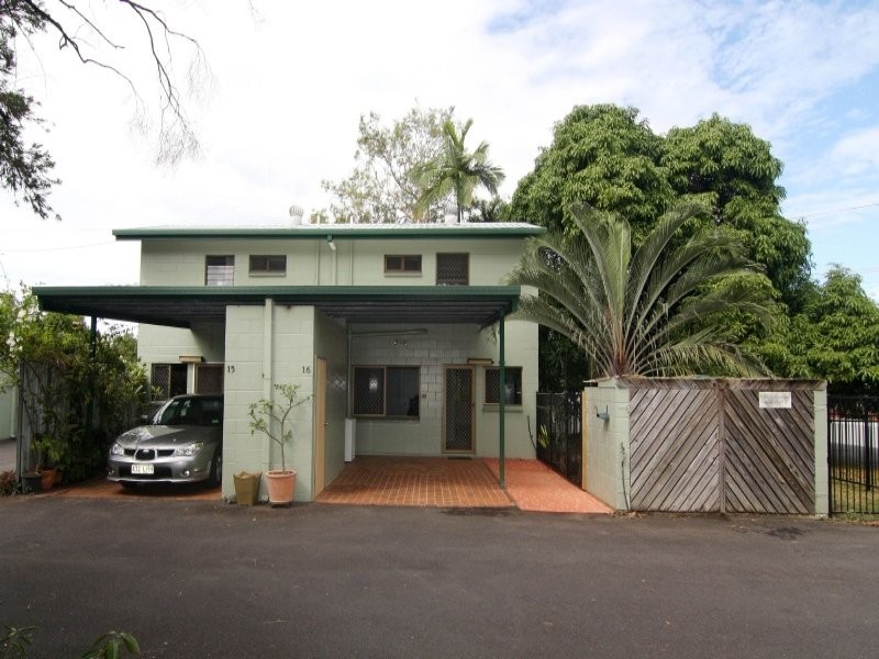 16/25 Hibiscus (Cnr Poinciana & Pandanus), Holloways Beach QLD 4878