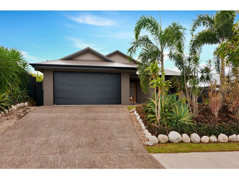 72 Norfolk Circuit, Redlynch QLD 4870