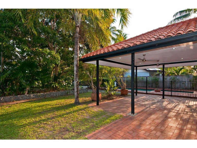 6 Carolyn Close, Yorkeys Knob QLD 4878