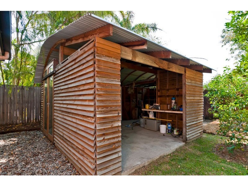 6 Carolyn Close, Yorkeys Knob QLD 4878