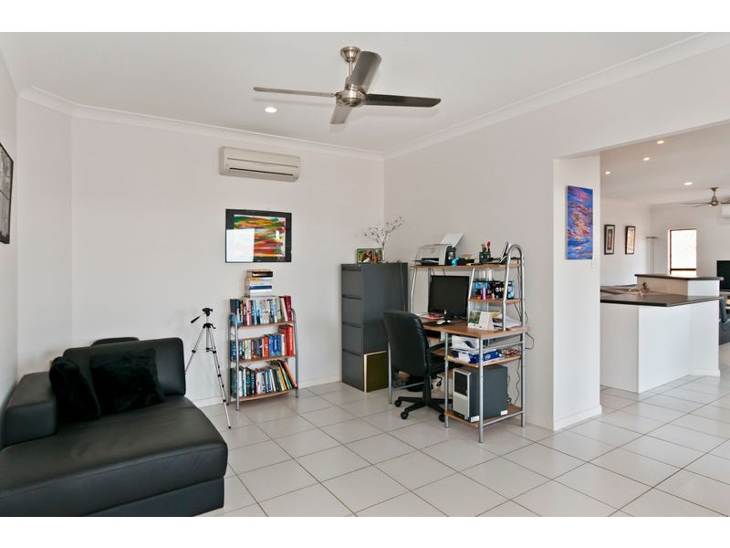 48 Flindersia Street, Redlynch QLD 4870