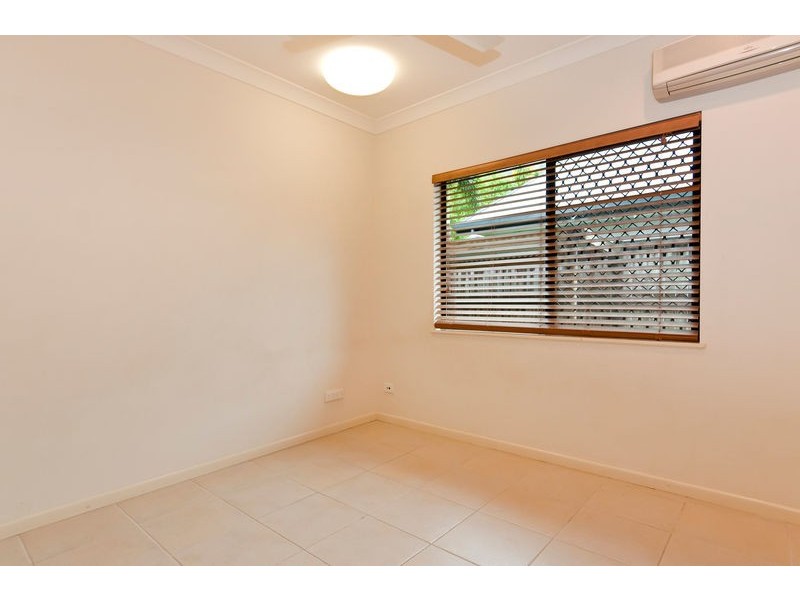 4 Jak Gee Street, Redlynch QLD 4870