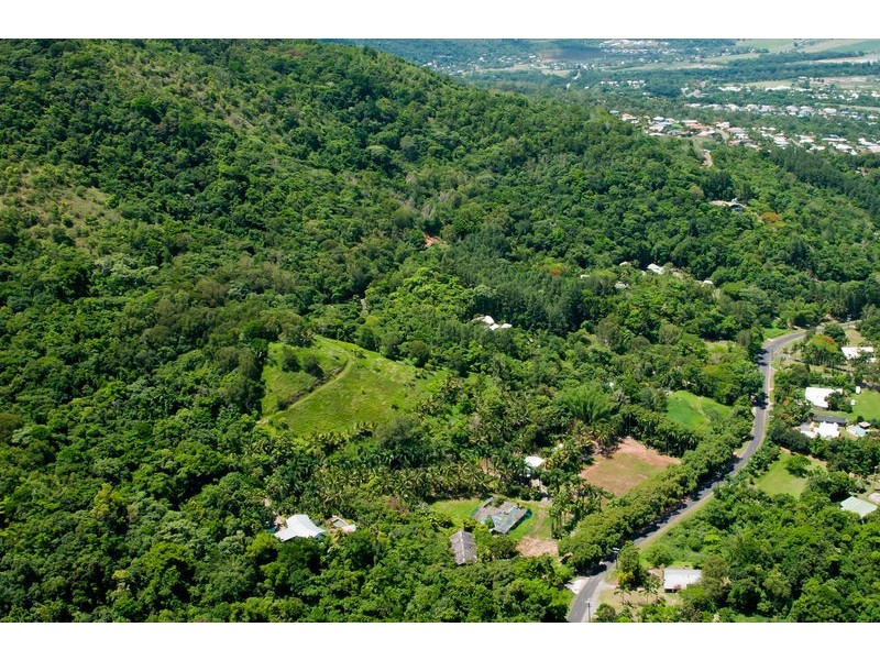 39-47 Harvey Road, Redlynch QLD 4870