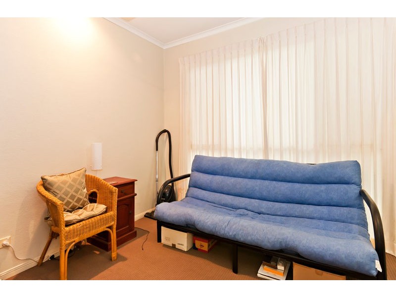 2/21 Hibiscus Lane, Holloways Beach QLD 4878