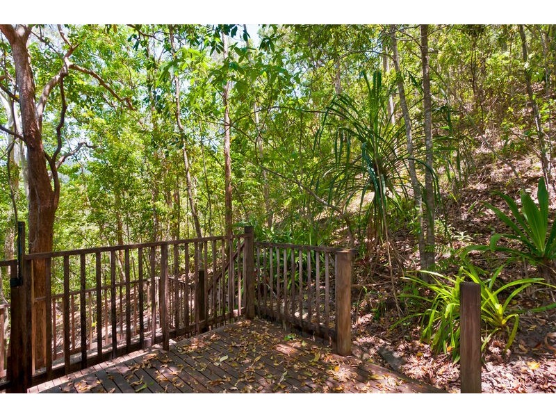 34 Riverslea Close, Redlynch QLD 4870