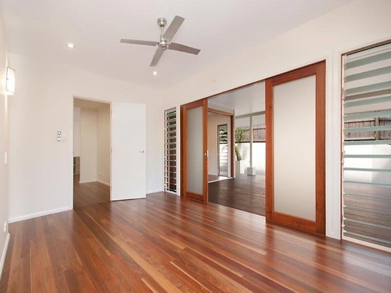 5 Romney Street, Redlynch QLD 4870