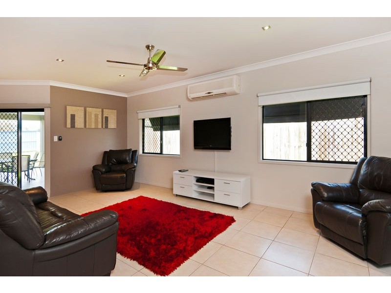 36 Norfolk Circuit, Redlynch QLD 4870