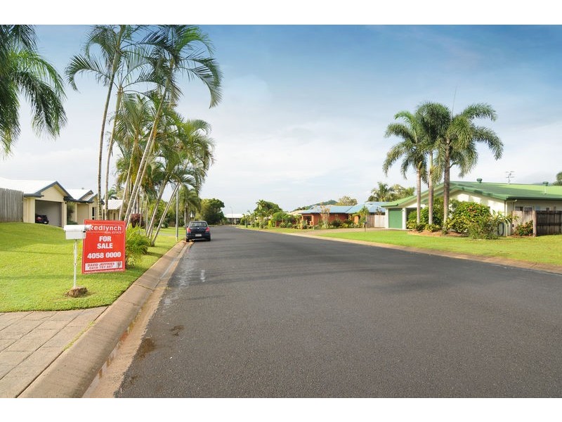 5 Cyperus Drive, Redlynch QLD 4870