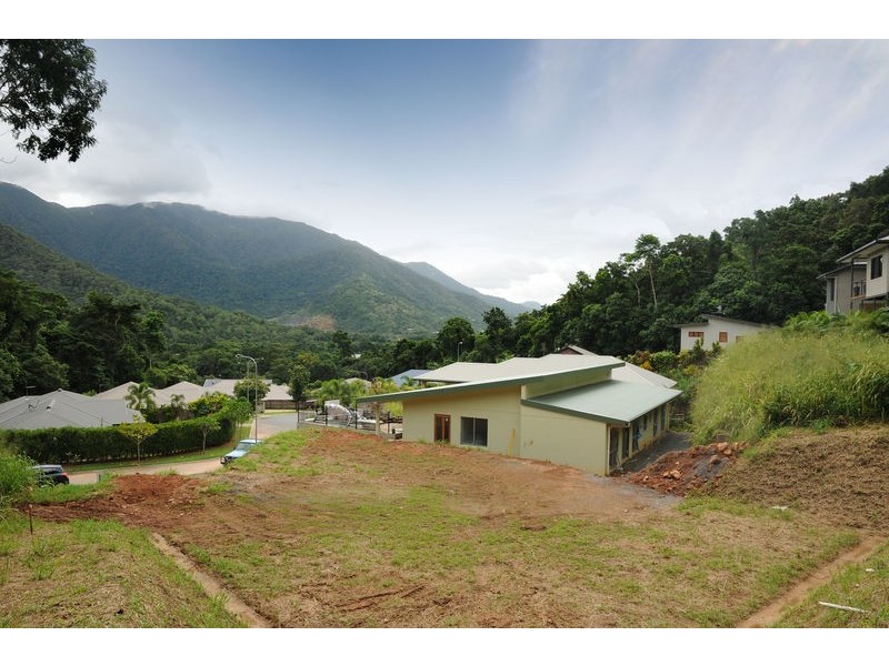 39 Lum Jim Street, Redlynch QLD 4870