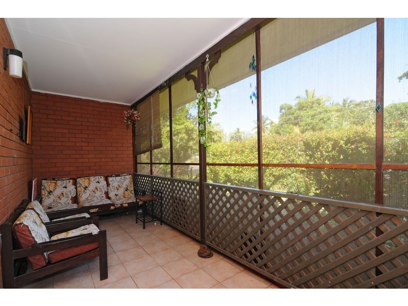 6 Bouganvillea Street, Holloways Beach QLD 4878