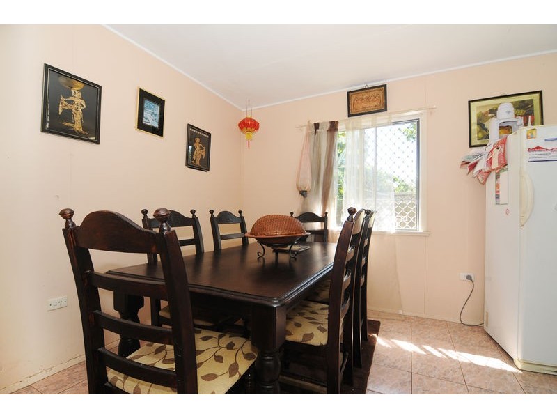 6 Bouganvillea Street, Holloways Beach QLD 4878