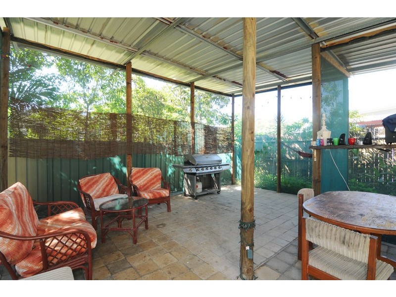 6 Bouganvillea Street, Holloways Beach QLD 4878