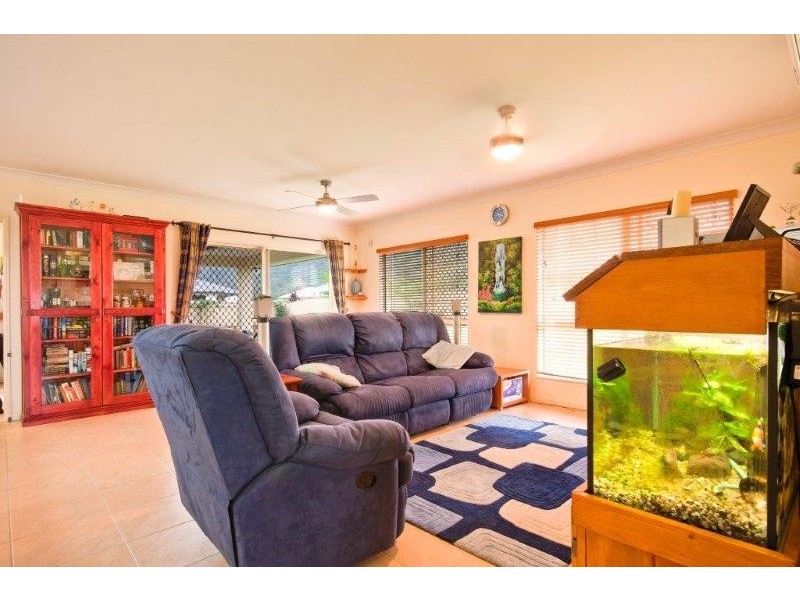 20 Kippin Close, Redlynch QLD 4870